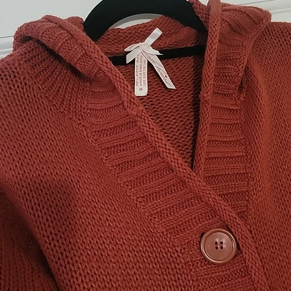 NWT DEREK HEART Button-Up Sweater w/Hood - Picture 2 of 6